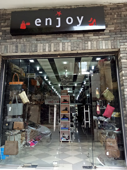 Boutique enjoy