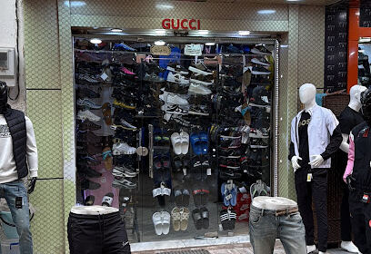 Boutique Gucci