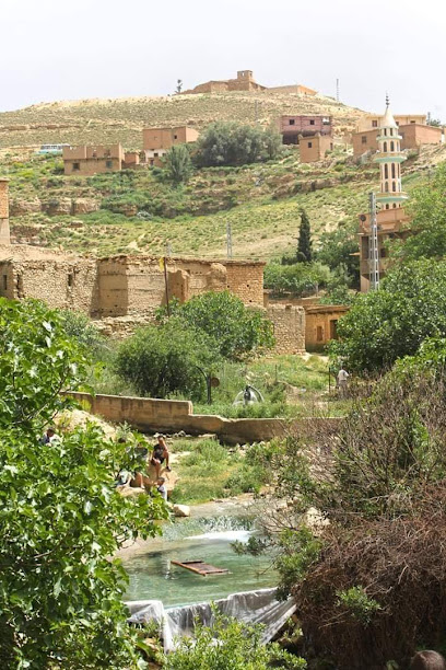 Bouzina