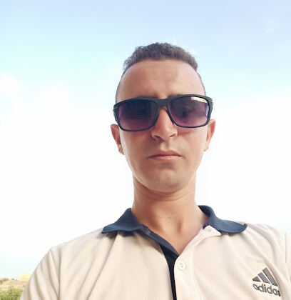 Dr Chouater Yacine gynécologue