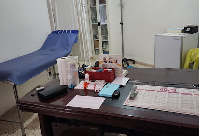 Dr Mouhoubi