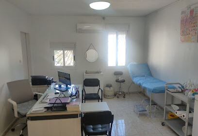 Dr Oudghiri, Dermatologue