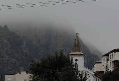 Ex eglise & grotte