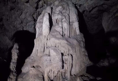 Grotte du Macchabée