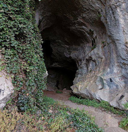 La Grotte du Macchabée