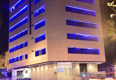 Lamaraz Hotels