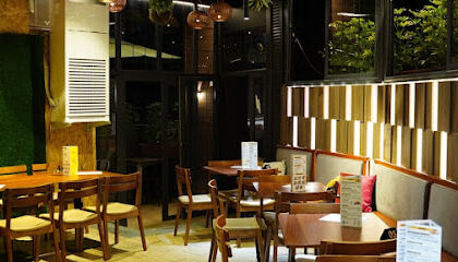 LE CINQ