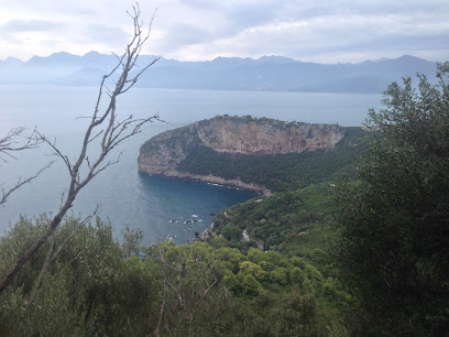 Les Aiguades