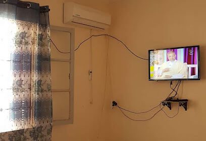 Location amine porsawi