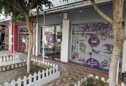 Lola_lingerie_cosmetique