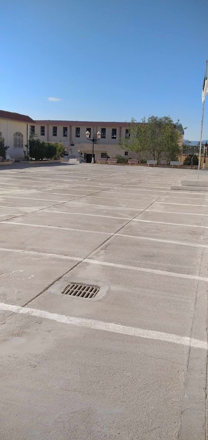 Lycée Regaa Abdelkader