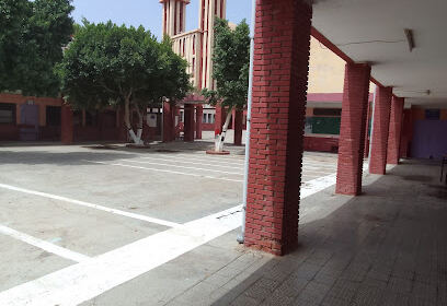 Lycée Taos-Amrouche