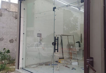 MR Glass Company