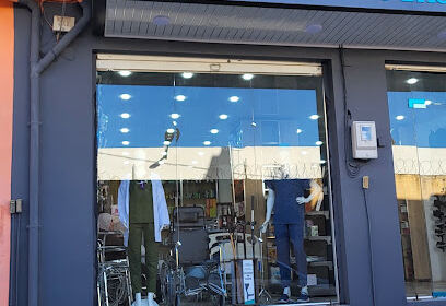 Pharmashop ( ABDOU DAOUADJI)