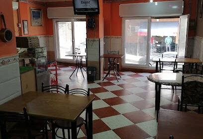 Pizzeria La Roma