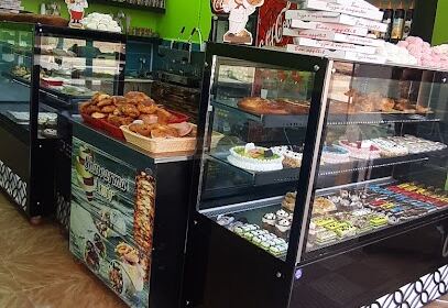 Pizzeria Pâtisserie LYNA