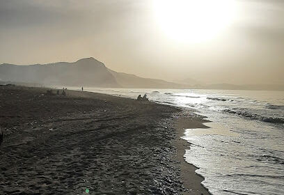 Plage Lota