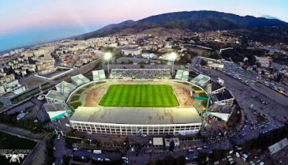 Stade Mustapha Tchaker