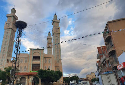 Tamesgida n Yiɣzer Ameqqran – Mosquée d’Ighzer Amokrane