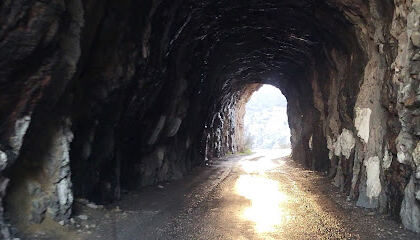Tunel de Tirourda