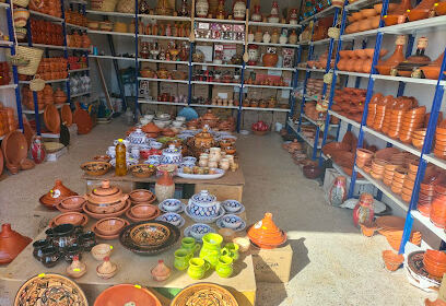 Vaisselle Traditionnelle et Poterie