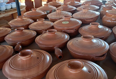 Vente de Poterie et Antiquités