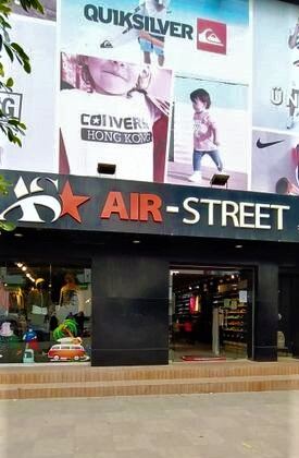Air-Street
