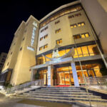 Al Bayt Hotel