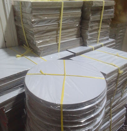 Artisan papier et carton