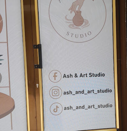 Ash and Art studio