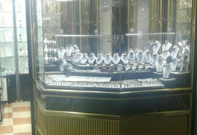 Bijouterie d&rsquo;argent marché dubai draa ben khedda
