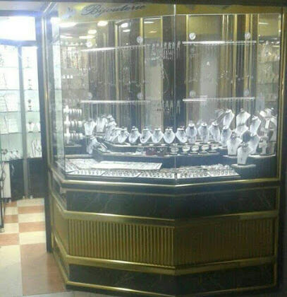 Bijouterie d&rsquo;argent marché dubai draa ben khedda