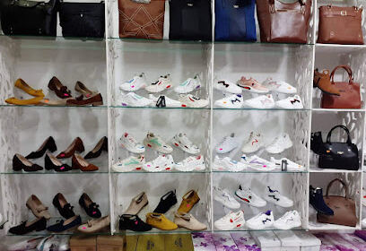 Boutique L’étoile Shoes