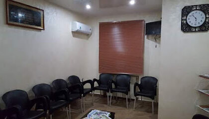 Chirurgien Urologue BENIA M’HAMED