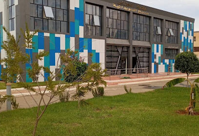 Complexe sportif de Souidania
