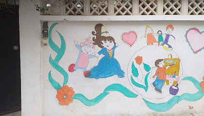 Crèche à la découverte du monde