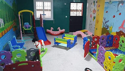 Crèche Monde des petits