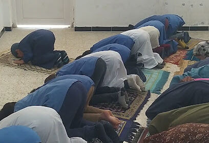 École El Moudjahid Kebabi Ayad