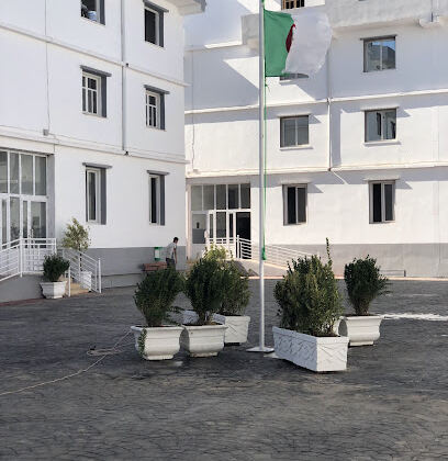 Ecole Opiniâtre