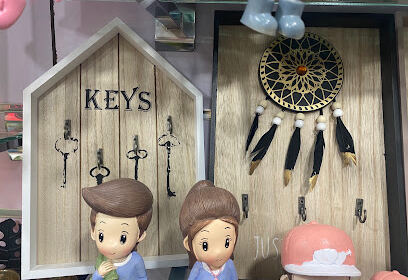 HOME DECOR MEDEA COLLECTION