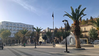 Jardin Public Place des Martyrs