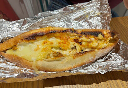 Le Chapeau Ouled Fayet (La maison du sandwich)