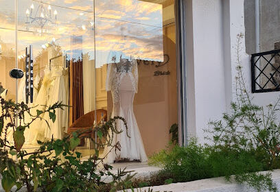 Lovely Bride Constantine