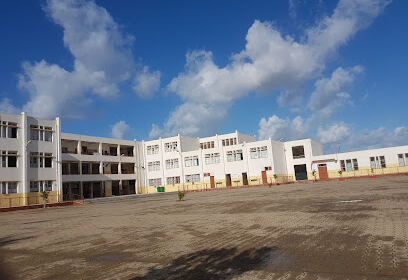 LYCÉE REMADHNIA