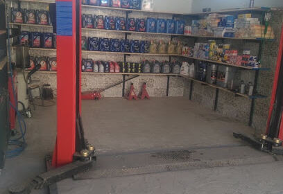 Medea Garage