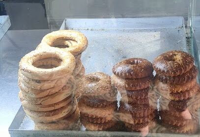 Pâtisserie Traditionnelle Orientale Sfenj et Mhadjeb
