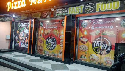Pizza M&M fast food