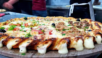 Pizza Mourad QLF la famille
