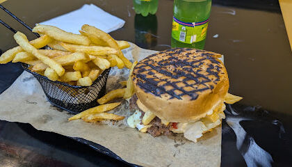 Popeye Burger Zeralda