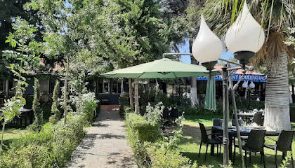 Restaurant et piscine Boulefkhad